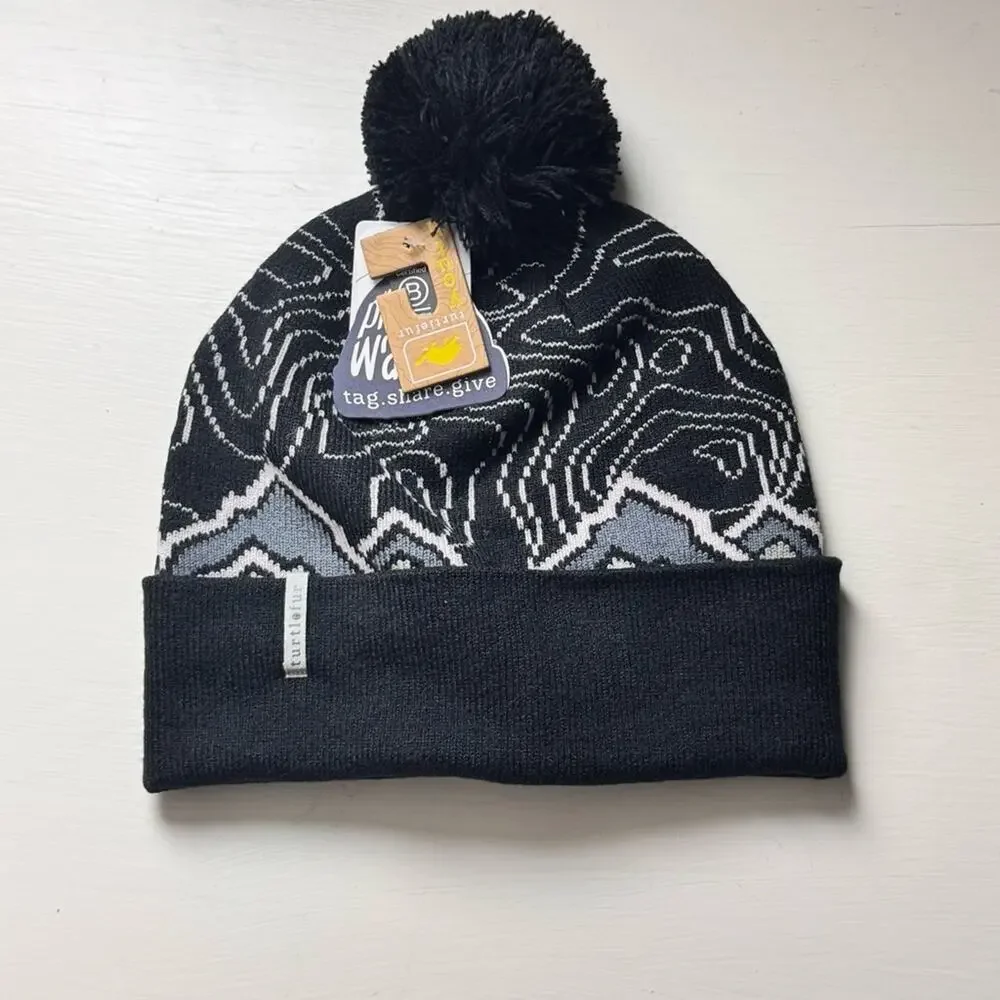 Turltlefur Black and Gray Youth Cold Weather Winter Beanie with Pom Pom  Hat NWT
